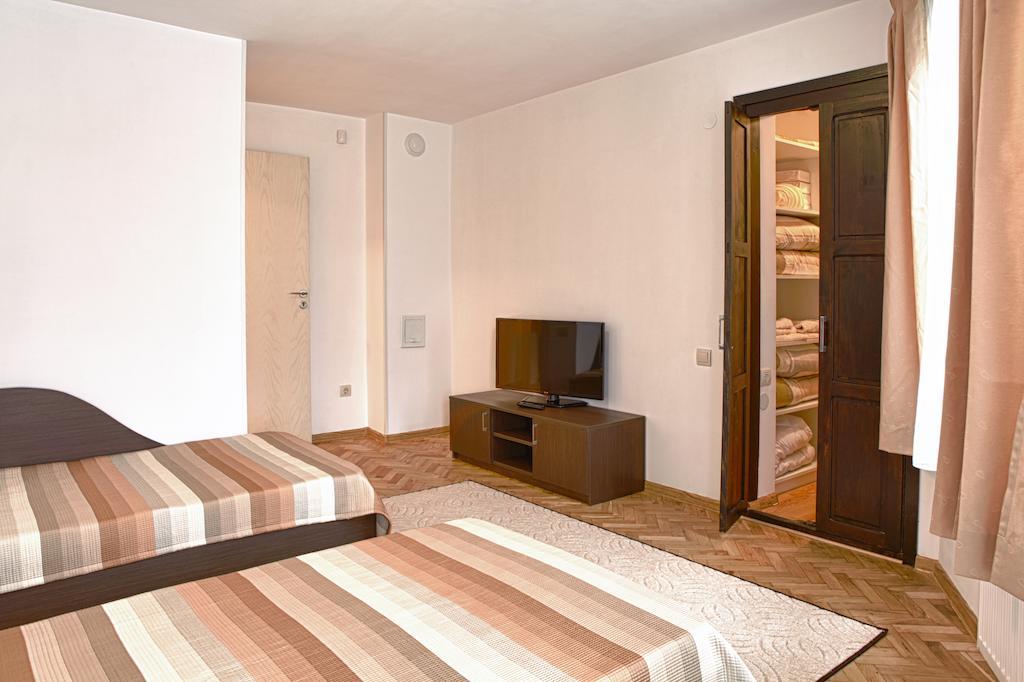 Pepi Guest House Veliko Tarnovo Buitenkant foto